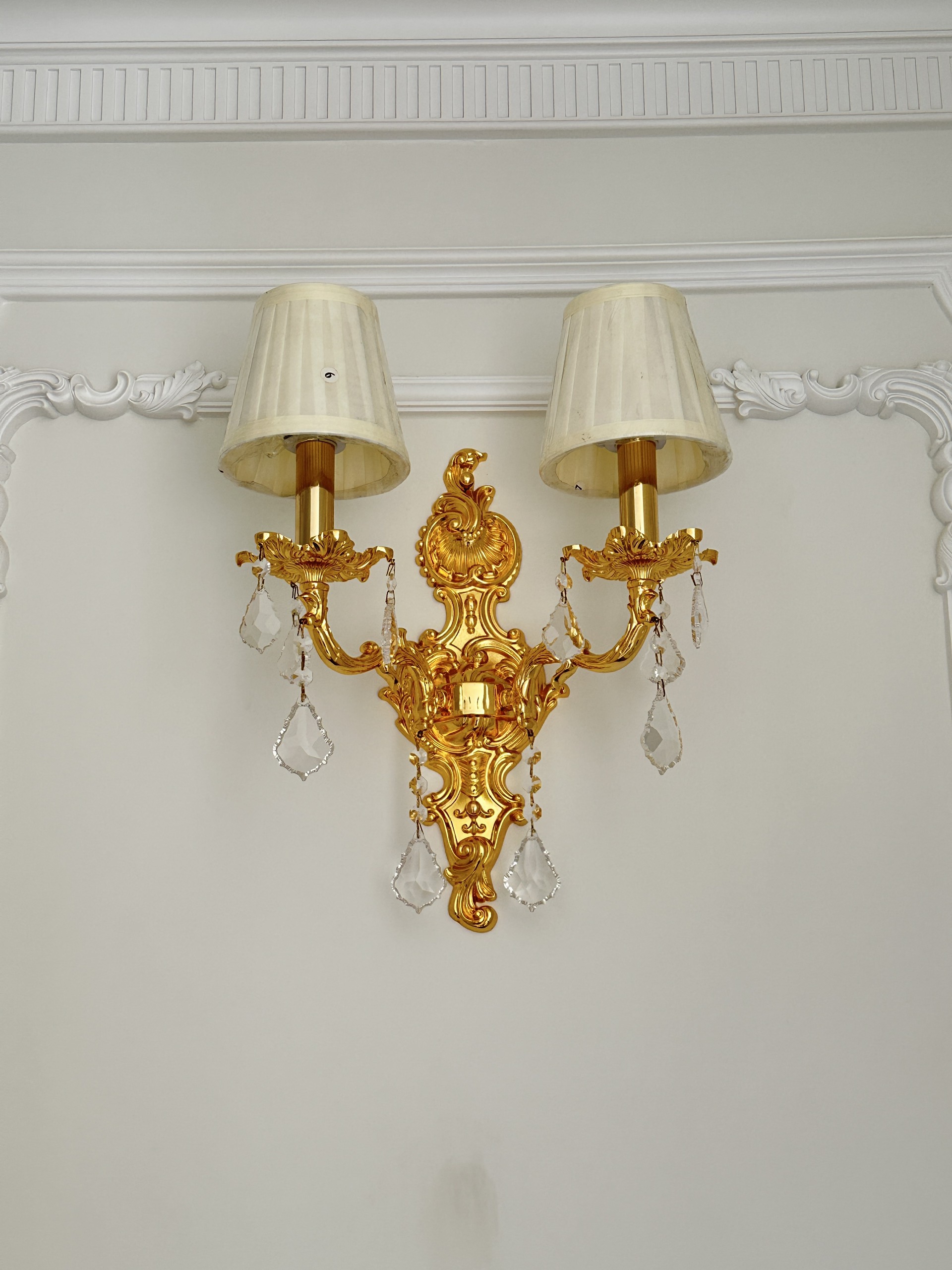 ĐÈN VÁCH ĐỒNG PHA LÊ KIỂU Ý HT-710A/2